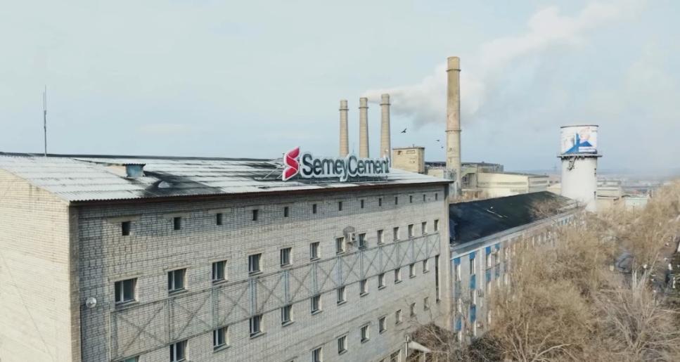 «ПК «Семей цемент зауыты» ЖШС ұжымы ҚР жаңа Конституциясының жобасын қолдайды