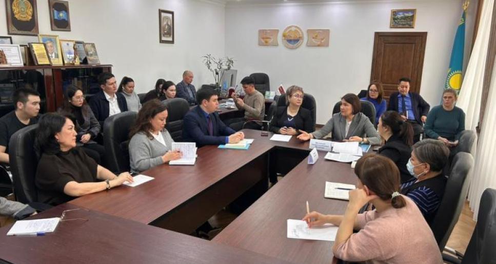 Астанада сарапшылар «Отбасылық құндылықтардың құқықтық негізі және әлеуметтік қорғау» - атты тақырыбы аясында жаңа Конституция жобасын талқылады