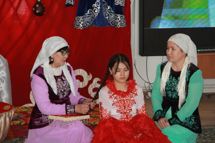 nauryz-kitapkhana_jpg1